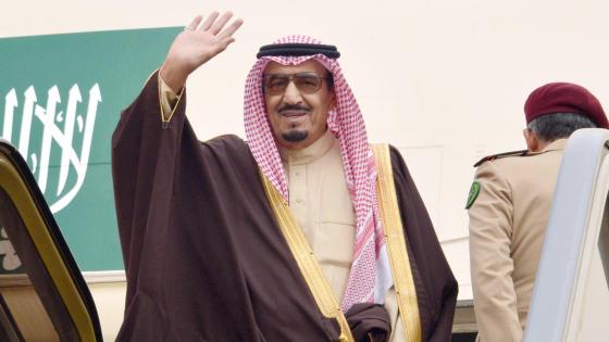الملك سلمان يصدر قرار بتحويل وثيقة زائر لليمنيين إلى إقامة دائمة