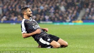 مانشستر يونايتد ينضنم إلى توتنهام في صراع للحصول على خدمات رياض محرز